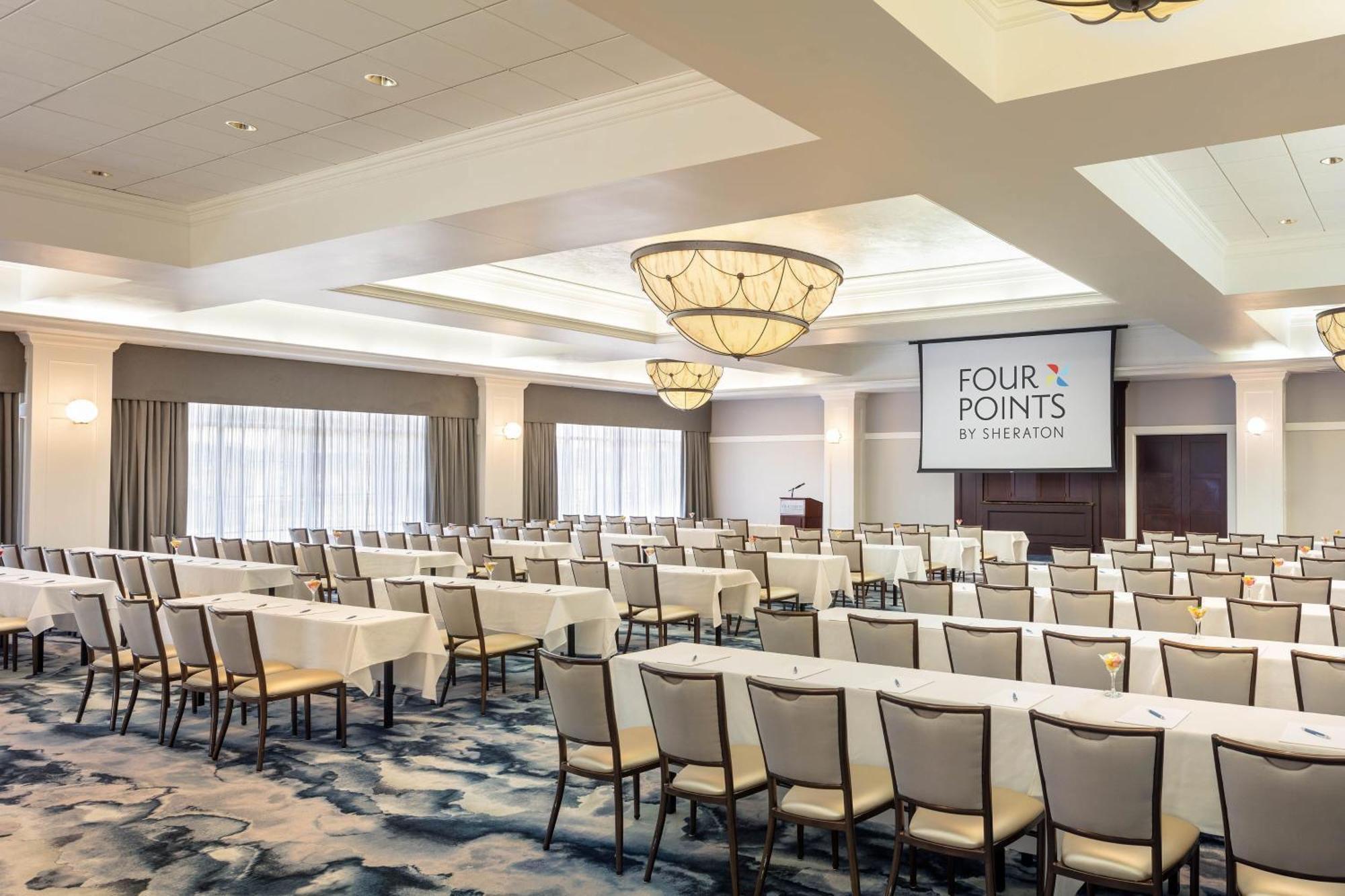 Four Points By Sheraton Norwood Conference Center Bagian luar foto
