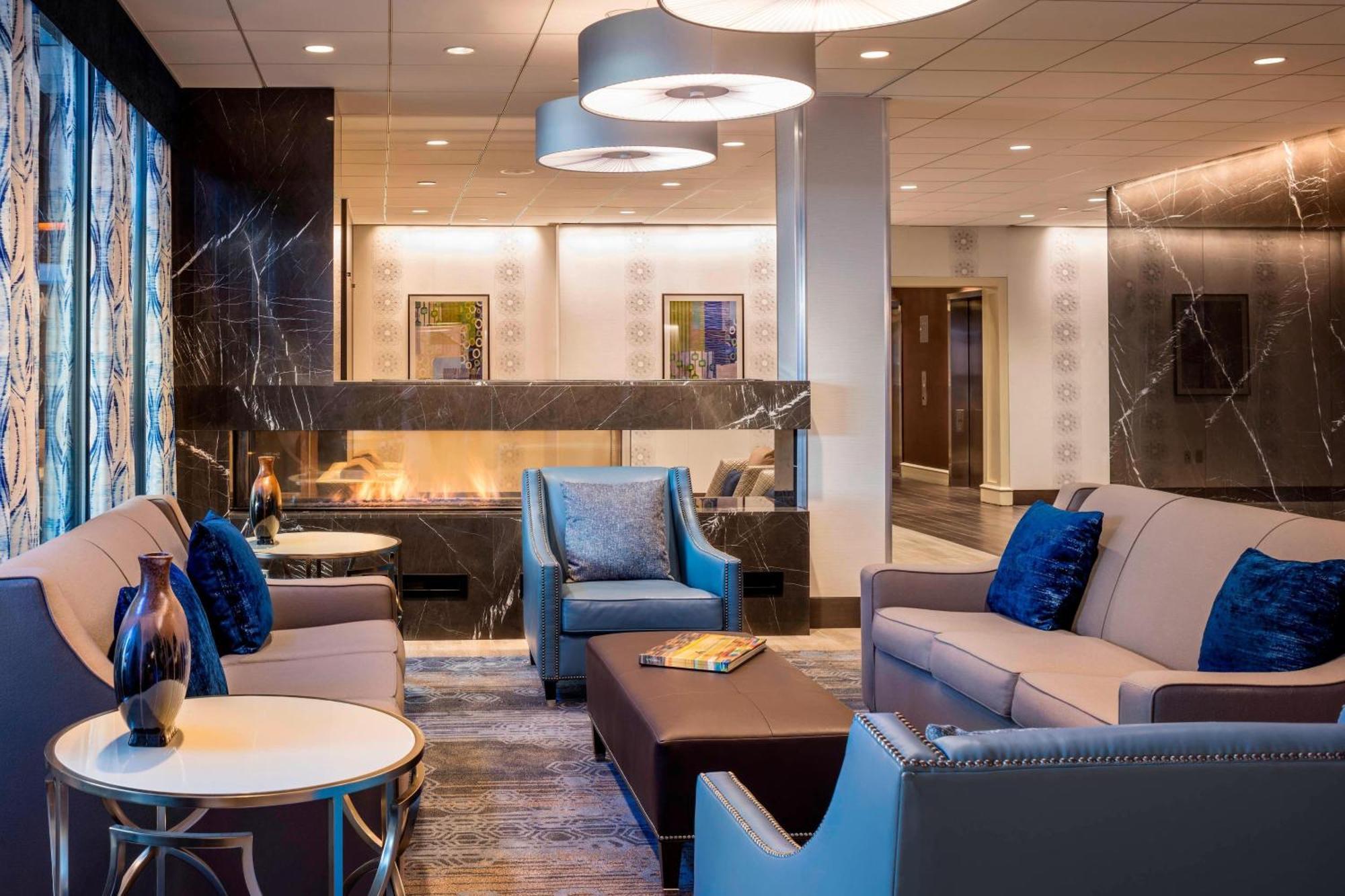 Four Points By Sheraton Norwood Conference Center Bagian luar foto